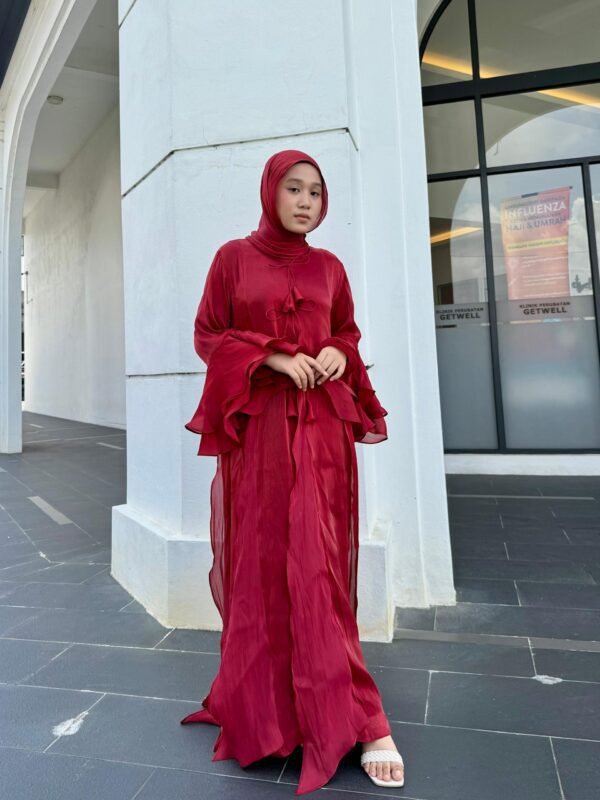 Taalia Signature Abaya